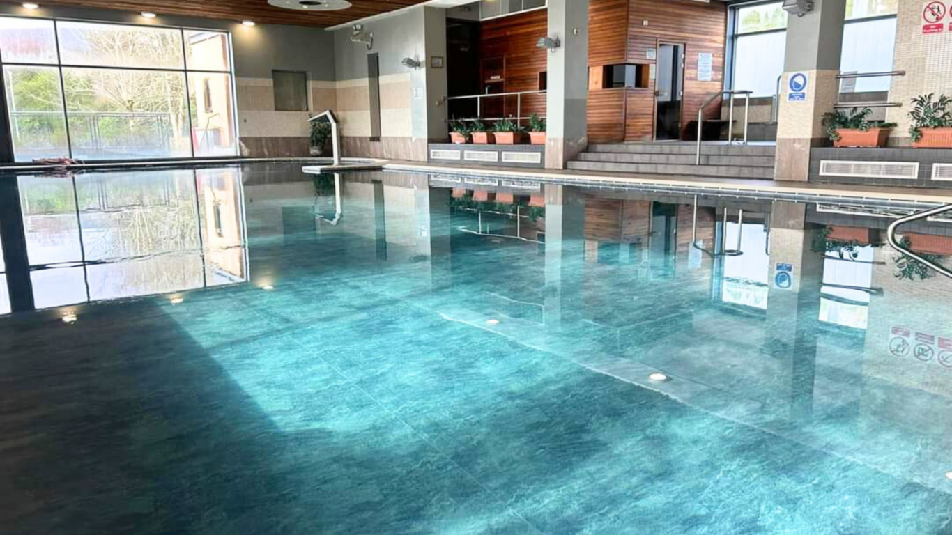 Swimming Pool MPH Leisure