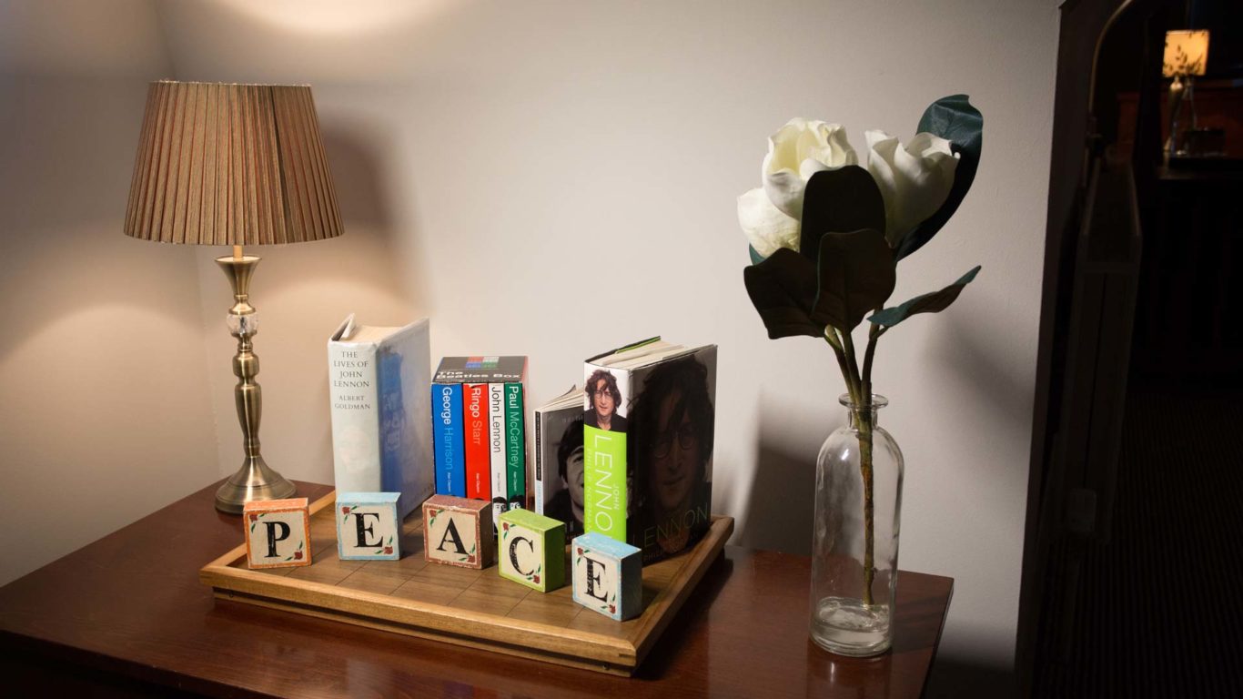 mulranny-park-hotel-john-lennon-suite-2