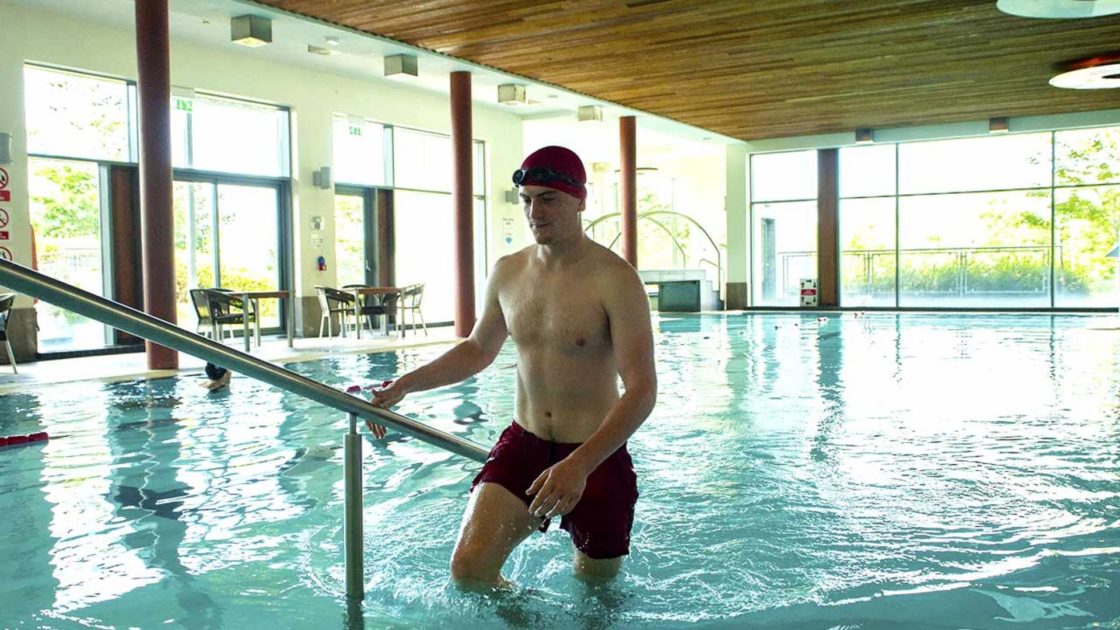 mulranny-park-hotel-pool-swimmer