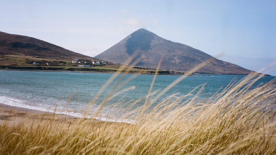 GOLDEN STRAND